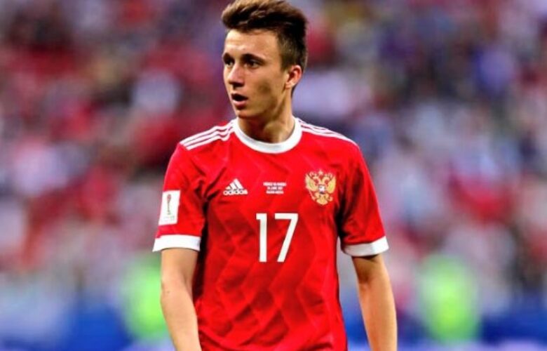 Александър Головин bet365