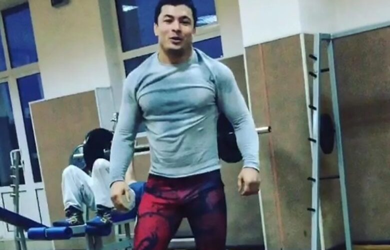 Джамшид Кенжаев bet365