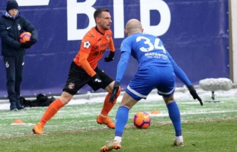 Урал - Динамо (Москва) bet365