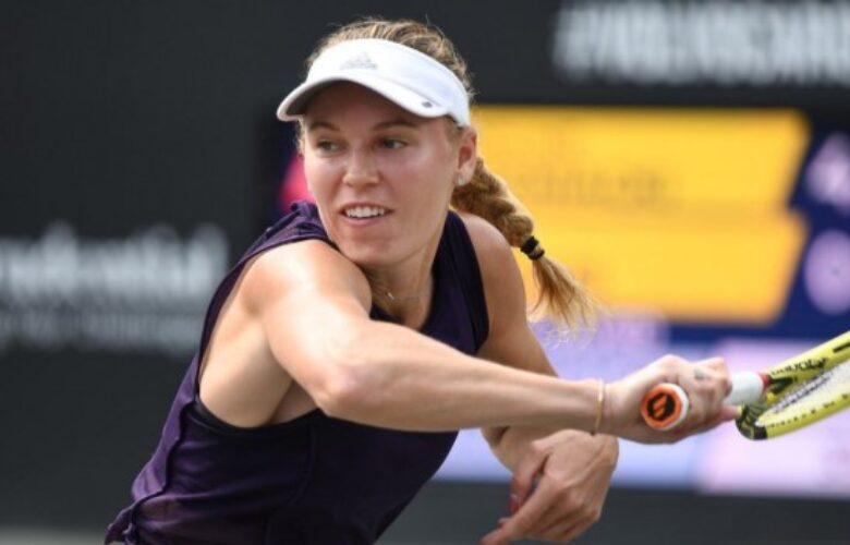 Каролине Возняцки bet365