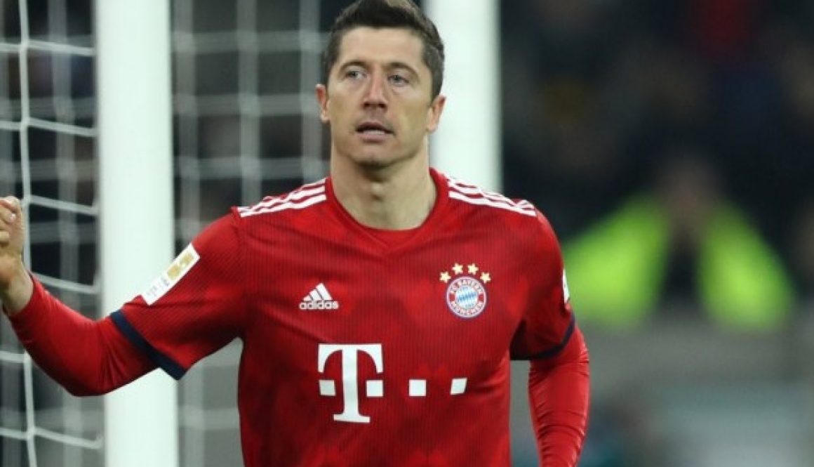Роберт Левандовски bet365