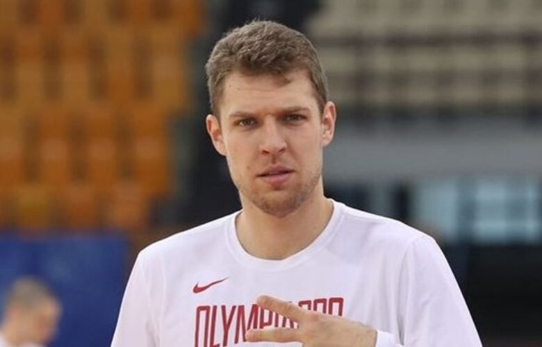 Йоргос  Барцокас се надява, че Александър Везенков ще преподпише с Олимпиакос bet365