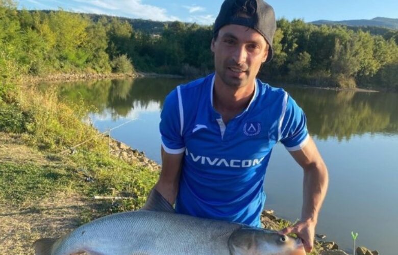 Левски не се е отказал от идеята да си върне халфа Мартин Райнов bet365